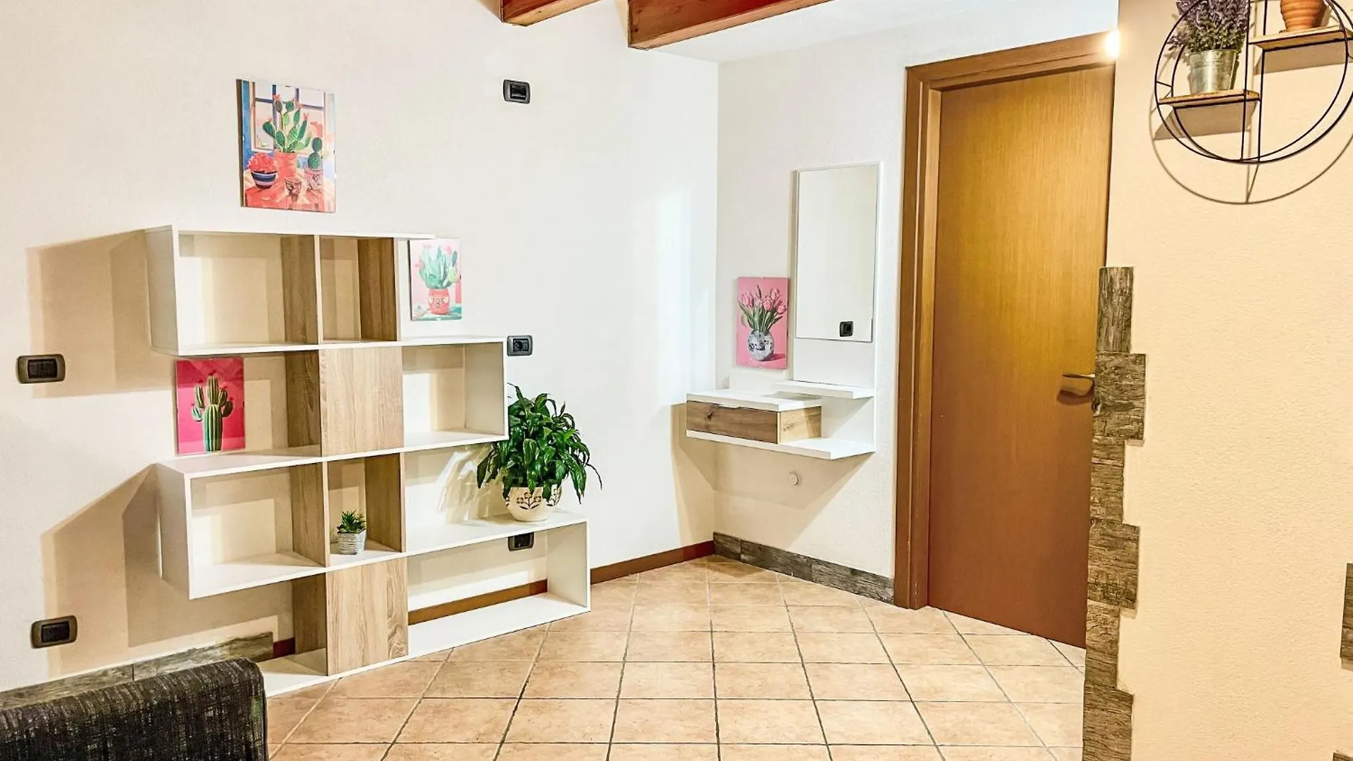 Holiday Home Bonsai By Interhome Gera Lario 0*,  Itálie